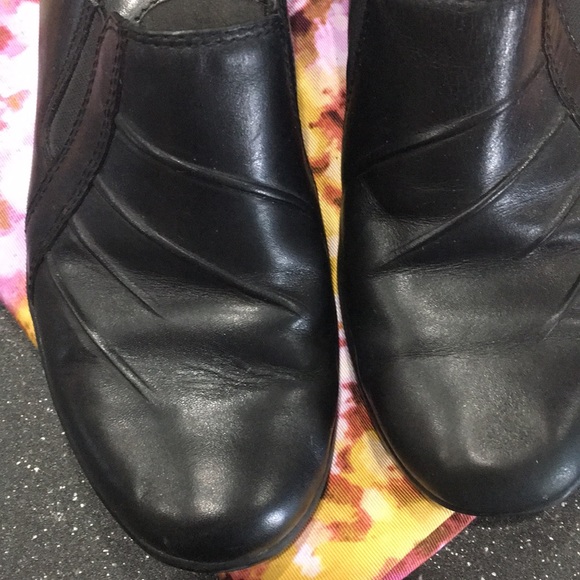 Clark’s slip on - Picture 7 of 7